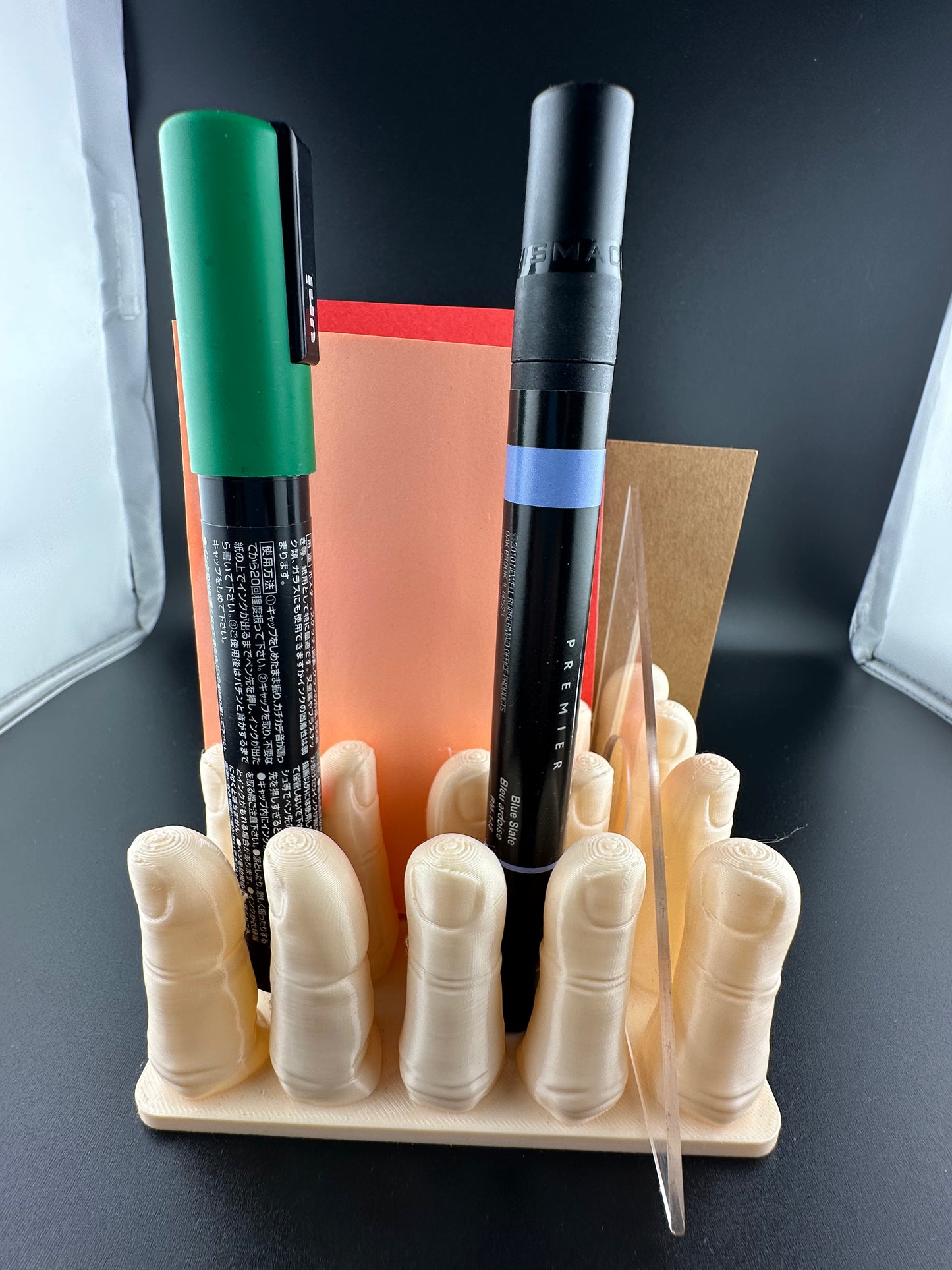 Ergonomic Finger Pen and Marker Holder – Unique Desk Organizer for Artists & Writers