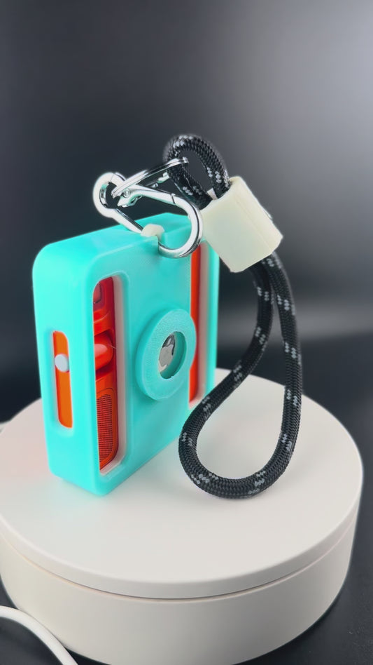 Rabbit R1 Case with Lanyard and AirTag Slot